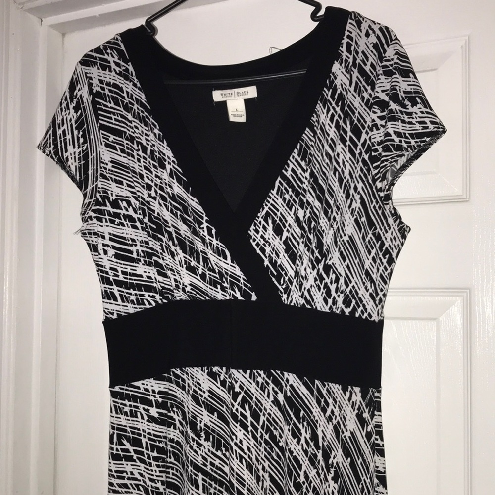 White House | Black Market black and white midi dress